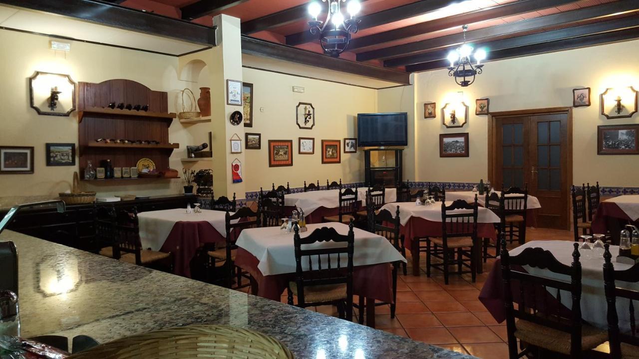 Hostal El Lirio بويويوس بار ديل كوندادو المظهر الخارجي الصورة