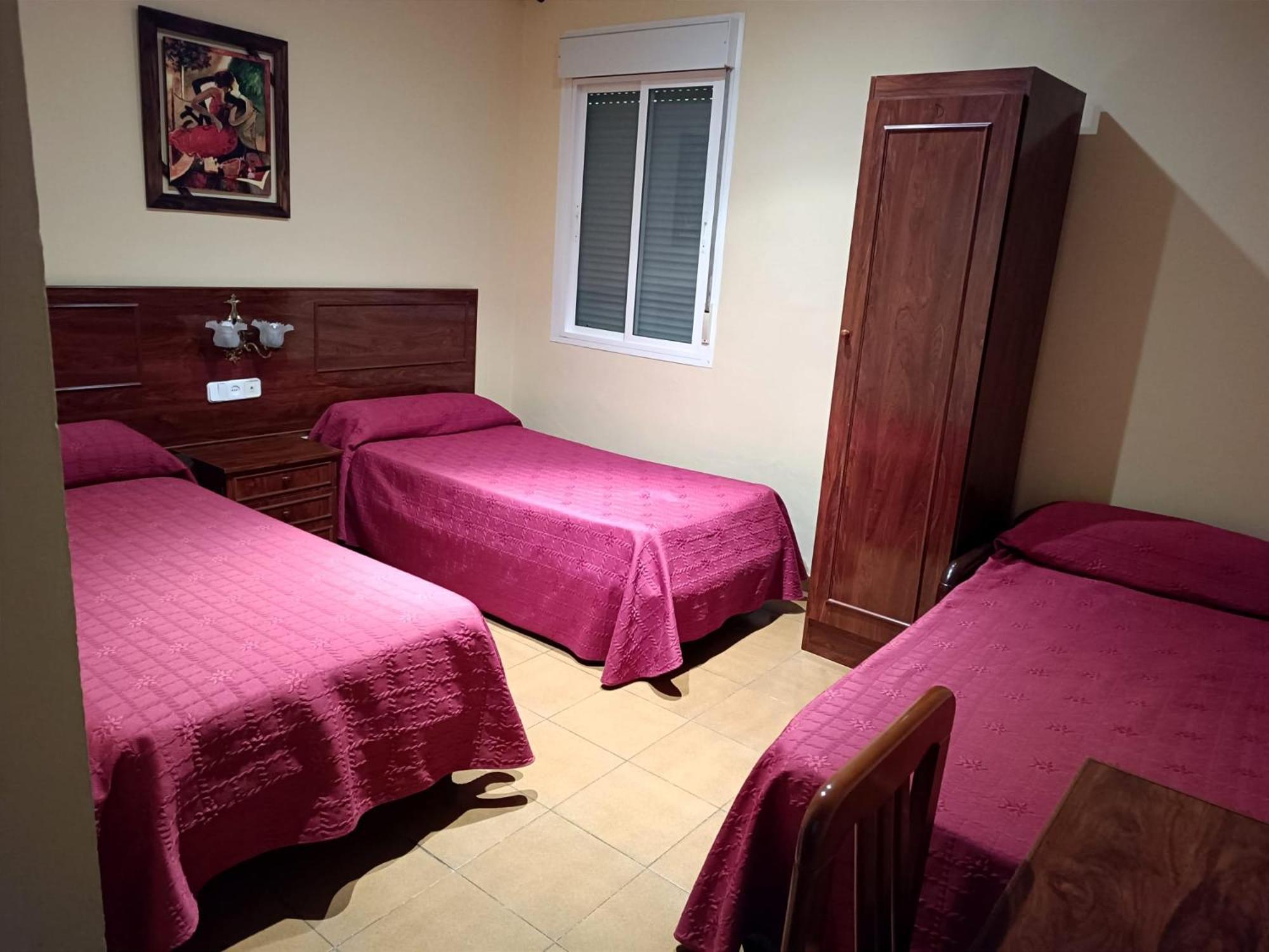 Hostal El Lirio بويويوس بار ديل كوندادو المظهر الخارجي الصورة
